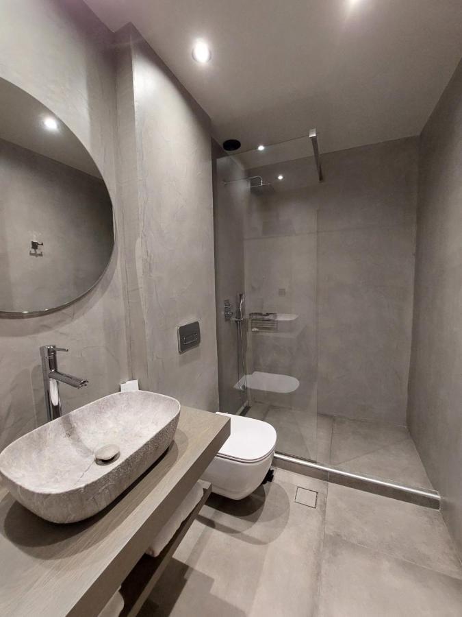 Rea'S Luxury Apartments Stoúpa エクステリア 写真